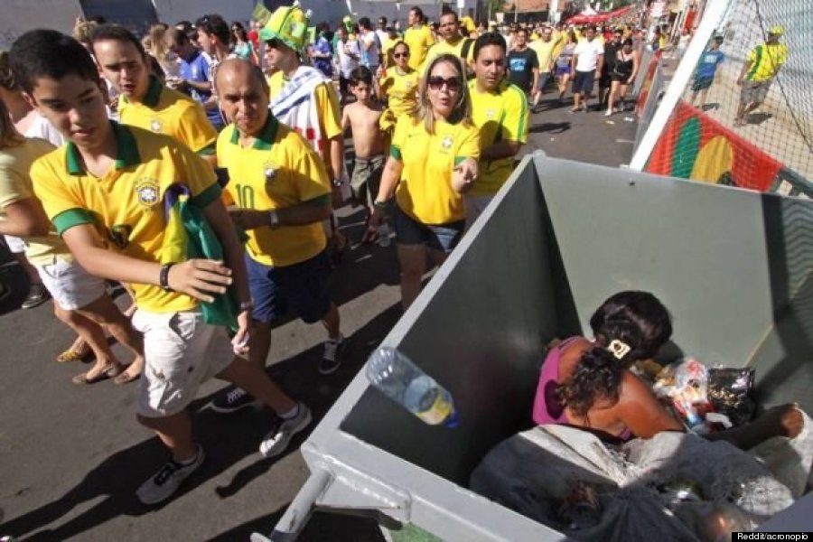 2014-07-07-oBRAZILGARBAGE900.jpg